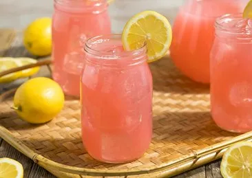 Bu limonata tarifi sosyal medyayı salladı! Hem damağa hem de göze hitap ediyor…