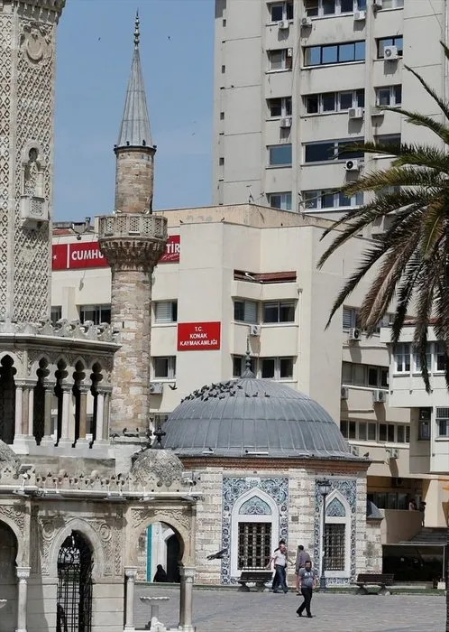İzmir’in asırlık camileri ramazana hazır
