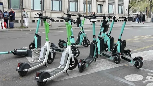 e-skuterlerde-yeni-donem-bakan-uraloglu-yasakli-bolgelere-otomatik-sinirlama-geliyor-1764658450635.jpg