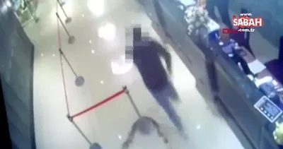 Restoranda görülmemiş hesaplaşma! Binden fazla hamam böceği kullanıldı | Video