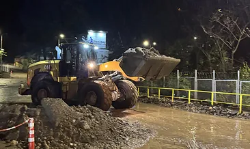 Rize’de sağanak taşkına neden oldu!
