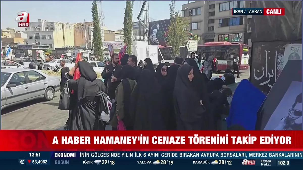 Hamaney’e Tahran’da son veda! Binler meydanlara toplandı | Video Hamaney’e Tahran’da son veda! Binler meydanlara toplandı | Video
