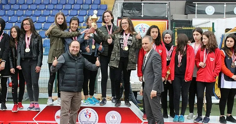 Atletizmde birinciler belli oldu