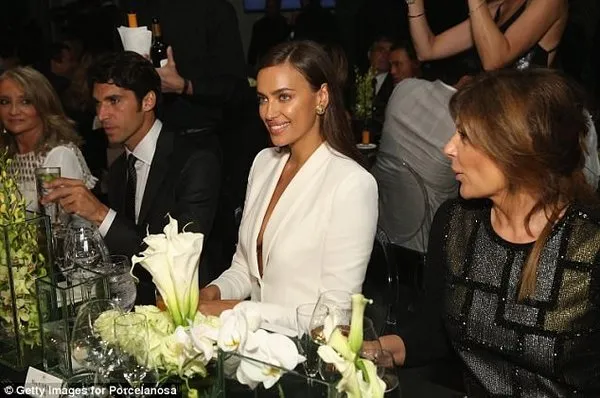 Irina Shayk ünlü aktörün markajında!