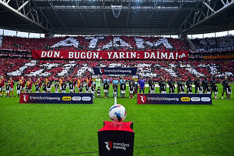 SON DAKİKA G.SARAY HABERİ: Galatasaray’ın ara transfer planı ortaya çıktı! İki isim takımdan gönderiliyor...