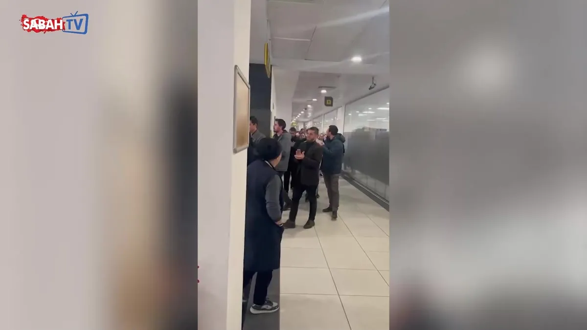 CHP’li Eyüpsultan Belediyesi’nde sular durulmuyor: İşçiler kazan kaldırdı! | Video videosunu izle CHP’li Eyüpsultan Belediyesi’nde sular durulmuyor: İşçiler kazan kaldırdı! | Video videosunu izle