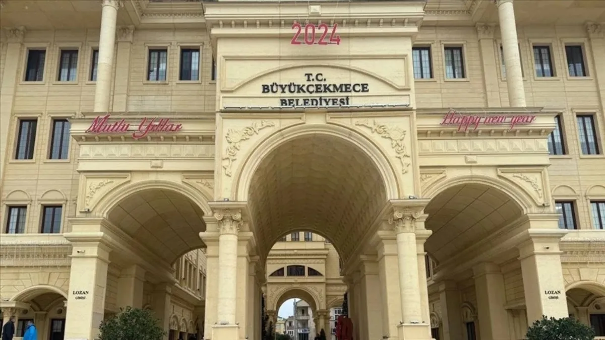 Büyükçekmece Belediyesi’ne rüşvet soruşturmasında yeni tutuklama Büyükçekmece Belediyesi’ne rüşvet soruşturmasında yeni tutuklama