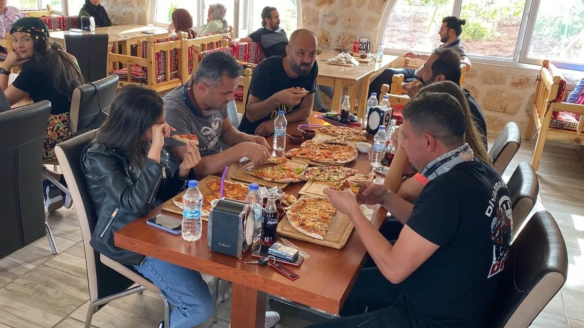 Terörden temizlenen Bagok dağında artık Süryani Pizzası kokusu tütüyor