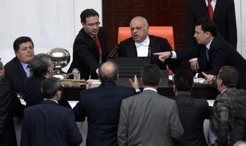 Meclis'te gerginlik