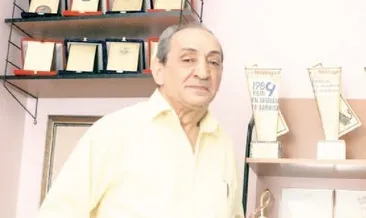 Şair Cemal Safi’ye şiirleriyle terapi