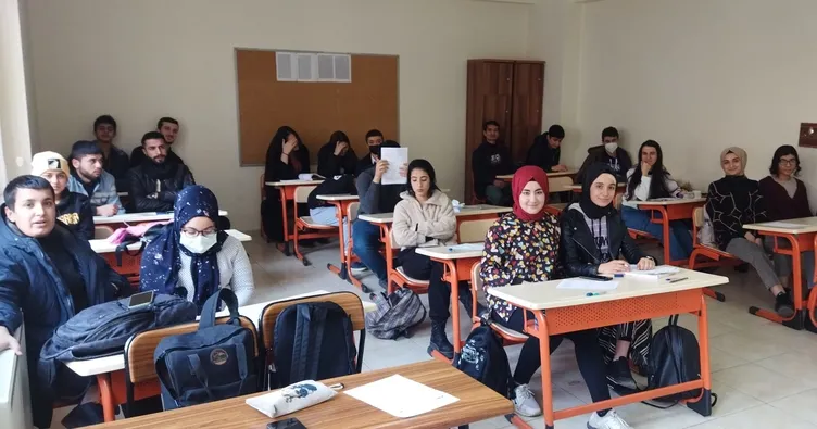 Üniversite adaylarına sınırsız hizmet