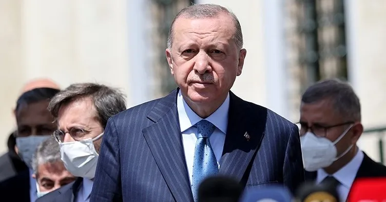 Başkan Erdoğan, cuma namazını Çilehane Camisi’nde kıldı