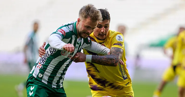 Konyaspor puanı 90+5’te kurtardı
