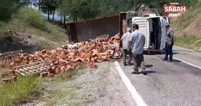 Karabük’te tuğla yüklü kamyon devrildi: 1 yaralı