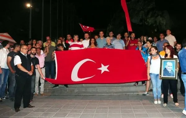 Dağlıca saldırısı vatandaşları sokağa döktü
