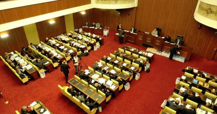 Suda büyük indirim Belediye Meclisi’nden geçti