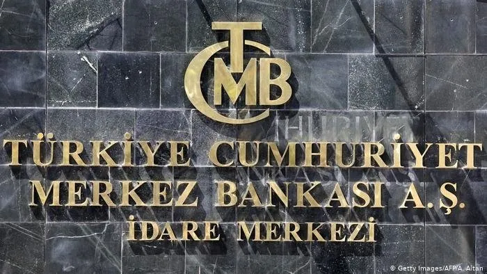SON DAKİKA: Merkez Bankası yeni sonuçları paylaştı! Dolar ve enflasyon tahmini geriledi