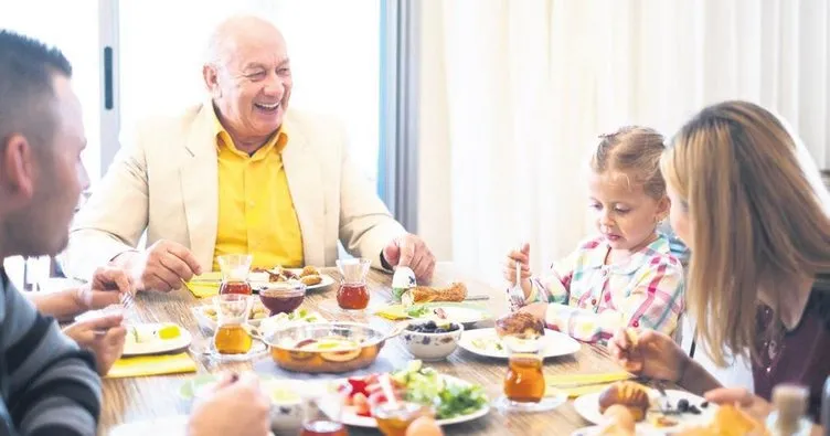 Kahvaltı yapan çocuk daha mutlu