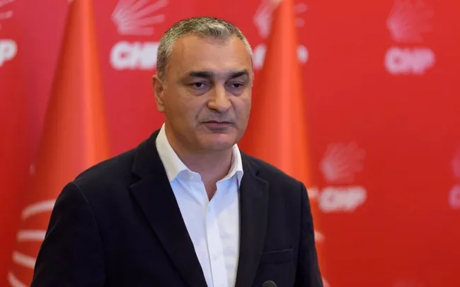 kilicdaroglu-genel-merkeze-ne-zaman-gelecek-1779640274745.jpg Kılıçdaroğlu genel merkeze ne zaman gelecek? CHP'li Müslim Sarı açıkladı: Parti Meclisi'ni toplayacak