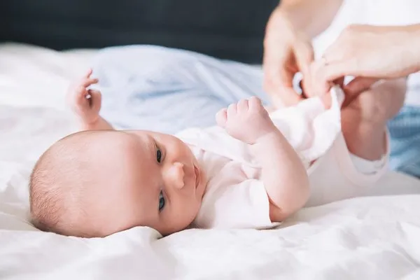yeni dogan ve premature bebekler de koronavirus riski altinda bebek haberleri
