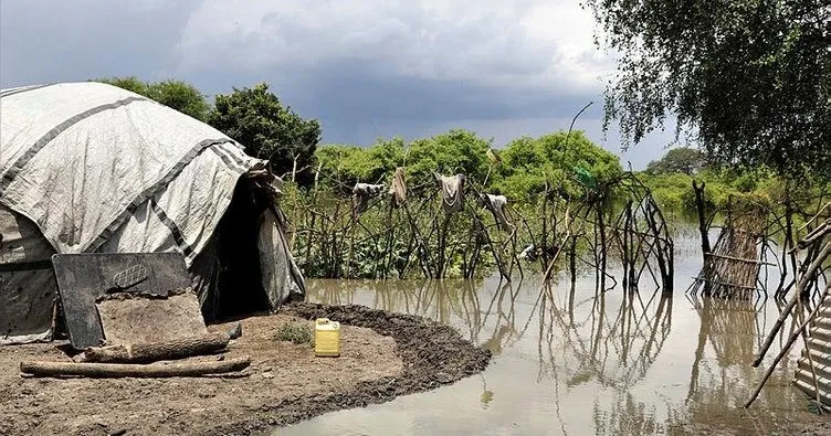 Türk Kızılay Sudan’da sel mağduru binlerce kişiye insani yardım ulaştırdı