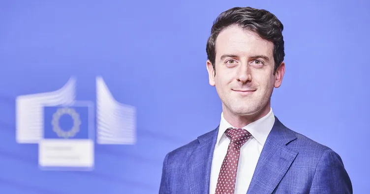 AB dijital vergi teklifi hazırlıklarını askıya alıyor