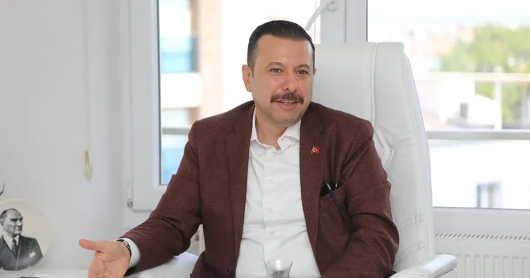 İzmir, CHP’nin eziyetinden bıktı