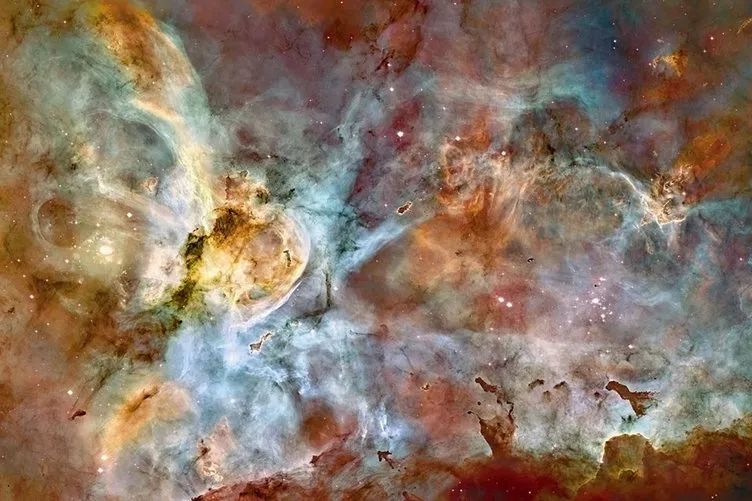 Hubble’ın gözünden evrenin derinliklerine yolculuk