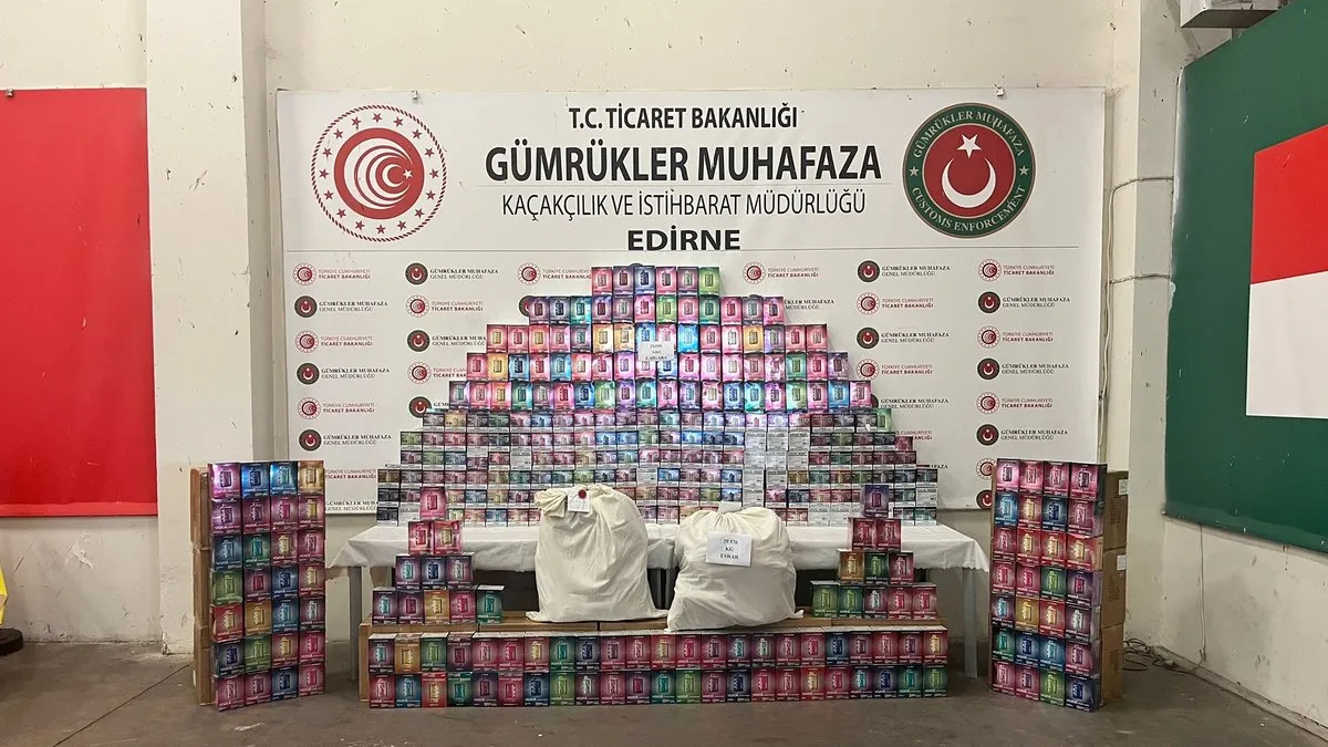 Kapıkule’de zehir ve kaçak elektronik operasyonu: 4 gözaltı