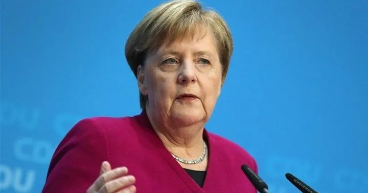 Merkel’den “Yola devam” kararlılığı
