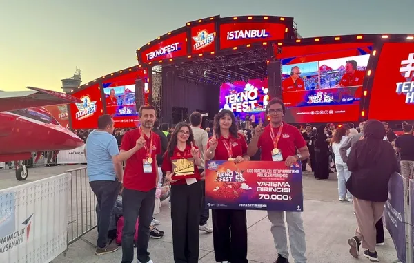 teknofestin-anadolu-sampiyonlarina-istanbulda-vefa-1758898437967.jpg