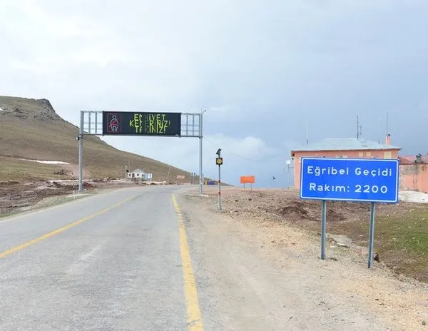 Türkiye'nin en büyük tünellerinden biri Eğribel Geçidi'ne yapılıyor