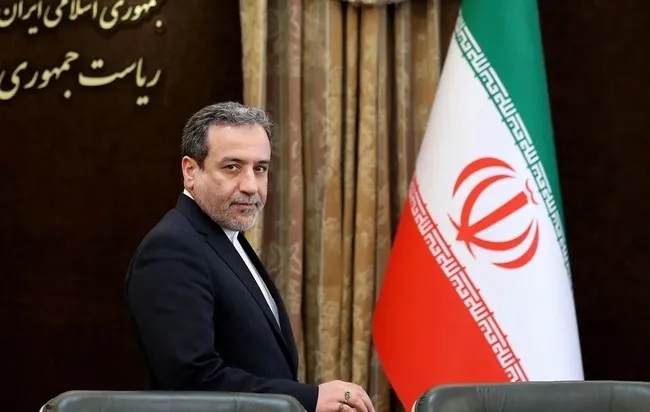 iran-disisleri-bakanindan-kara-saldirisi-aciklamasi-onlari-bekliyoruz-1772735921834.jpeg İran Dışişleri Bakanı’ndan kara saldırısı açıklaması! “Onları bekliyoruz”