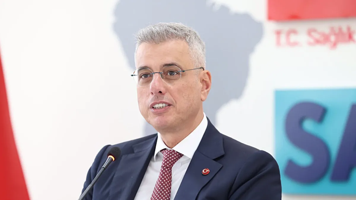 Sağlık Bakanı Kemal Memişoğlu duyurdu! 20 yeni şehir hastanesi geliyor haber görseli