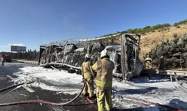 Sarıyer'de seyir halindeki TIR alevlere teslim oldu! Yangın itfaiye ekiplerince kontrol altına alındı #istanbul