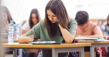 MEB BURSLULUK SINAV TAKVİMİ 2026: İOKBS bursluluk sınavı ne zaman, başvurular nasıl yapılır?