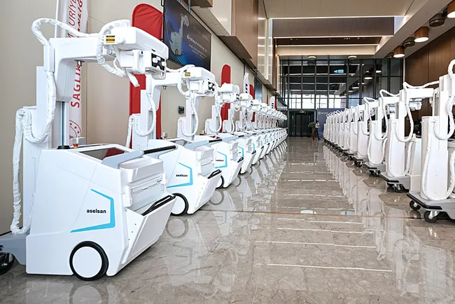 aselsandan-yerli-rontgen-cihazi-teslimi-1764785789833.jpg (800×534)