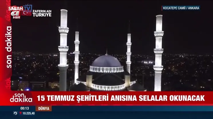 15 Temmuz şehitleri dualarla anıldı! 90 bin camide aynı anda sela sesleri yükseldi