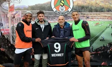 Kestelspor’dan Mehmet Küçükdurmuş’a Alanyaspor forması hediye edildi