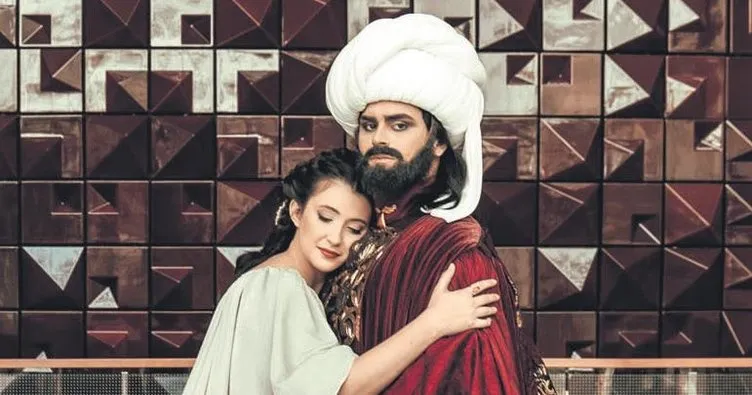 Fatih Sultan Mehmet opera sahnesinde