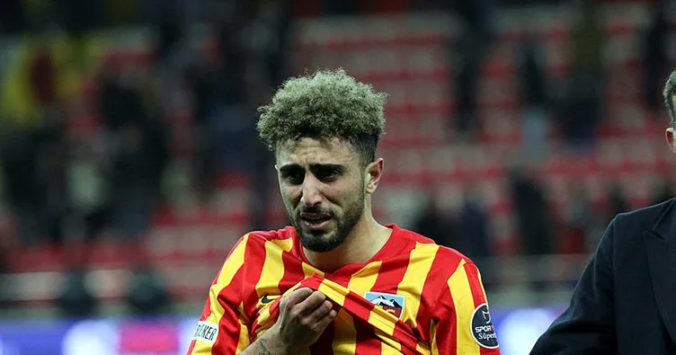 Bilal Başacıkoğlu, resmen Sakaryaspor’da!