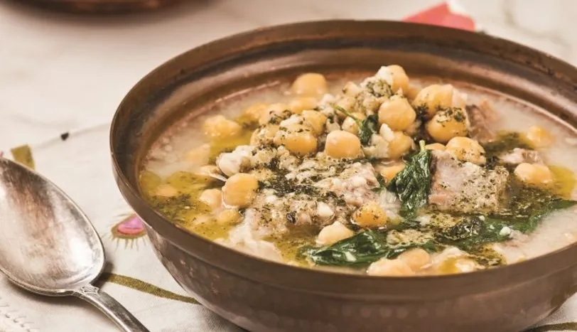 Etli ve pazılı tarhana çorbası Tarifi Çorbalar Sofra