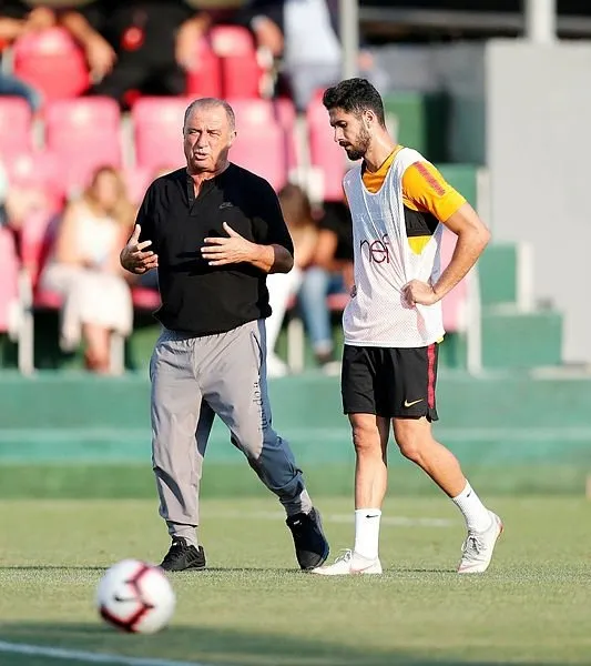 Milli Takım'ın yeni kahramanı Emre Akbaba'yı yakından tanıyalım