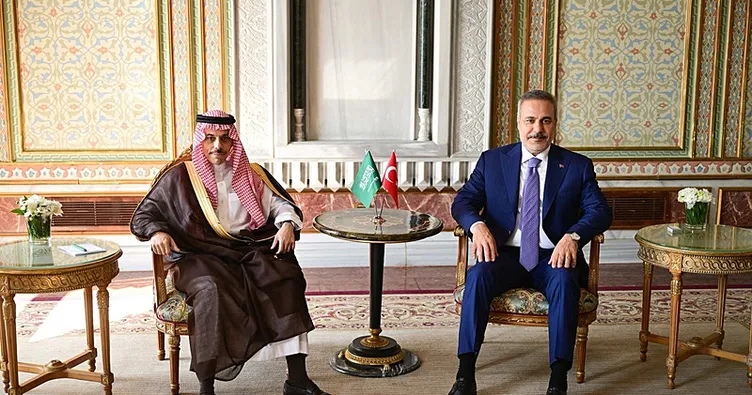 Bakan Fidan Suudi Arabistanlı mevkidaşıyla görüştü