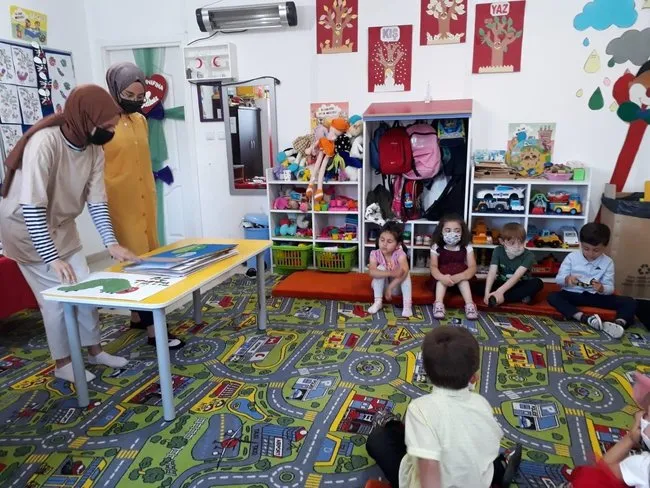 Minikler masala doyacak