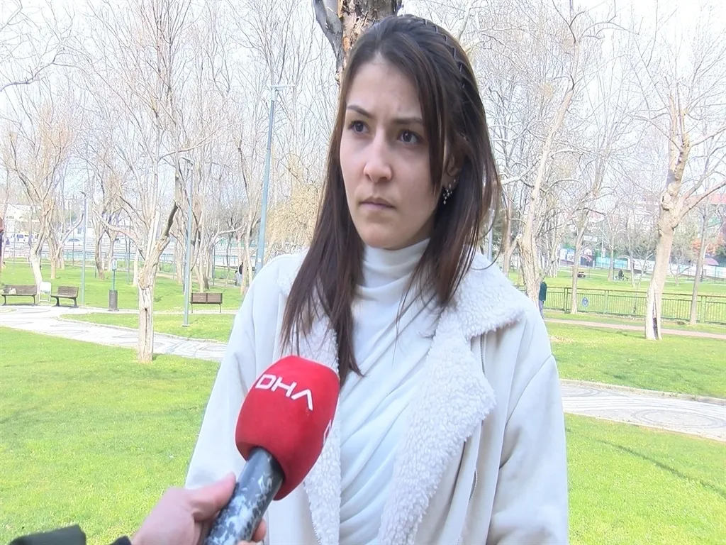 Boşanma aşamasındaki eşini silahla vurarak ağır yaralamıştı: O cani kocanın savunması pes dedirtti! Boşanma aşamasındaki eşini silahla vurarak ağır yaralamıştı: O cani kocanın savunması pes dedirtti!