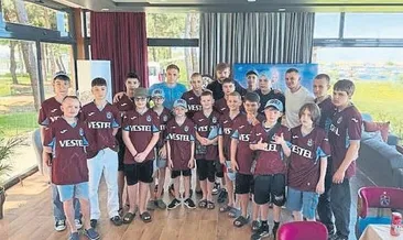 Savaş mağduru çocuklara jest