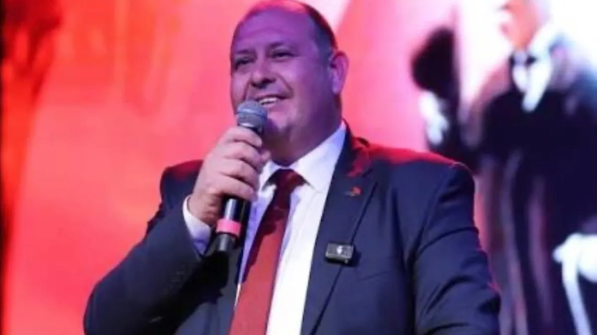 CHP’li Menderes Belediyesi Başkanı İlkay Çiçek’ten çelişkili açıklamalar: Önce ‘özel bir sohbet’ sonra ‘yapay zeka’ dedi haber görseli