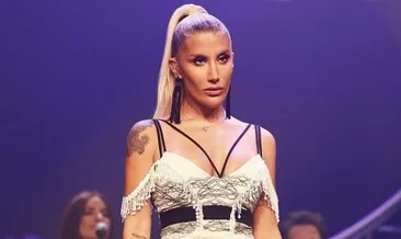 Ünlü şarkıcı İrem Derici’nin paylaşımı Ece Seçkin’in düğününe damga vurdu! Hayranları İrem Derici’ye yorum yağdırdı!