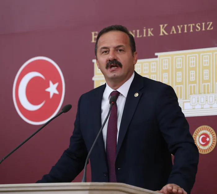 son-dakika-iyi-partili-yavuz-agiralioglu-istifa-karari-aldi-hdppkk-ve-chp-isbirligine-karsi-cikmisti-1680019564394.jpg SON DAKİKA! İYİ Partili Yavuz Ağıralioğlu partisinden istifa etti: HDP/PKK ve CHP işbirliğine karşı çıkmıştı